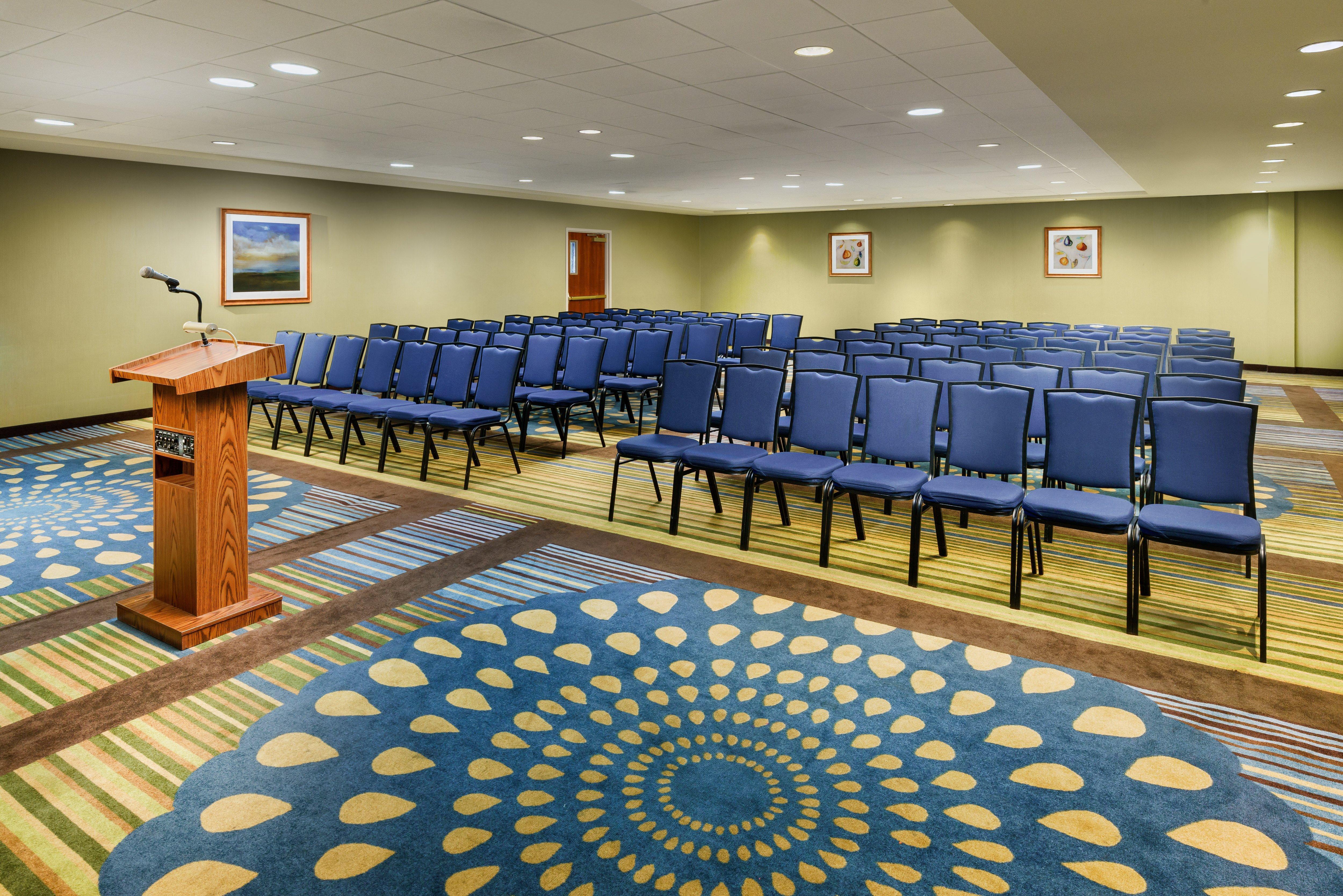 Holiday Inn Express Boston Brockton By Ihg Exterior foto