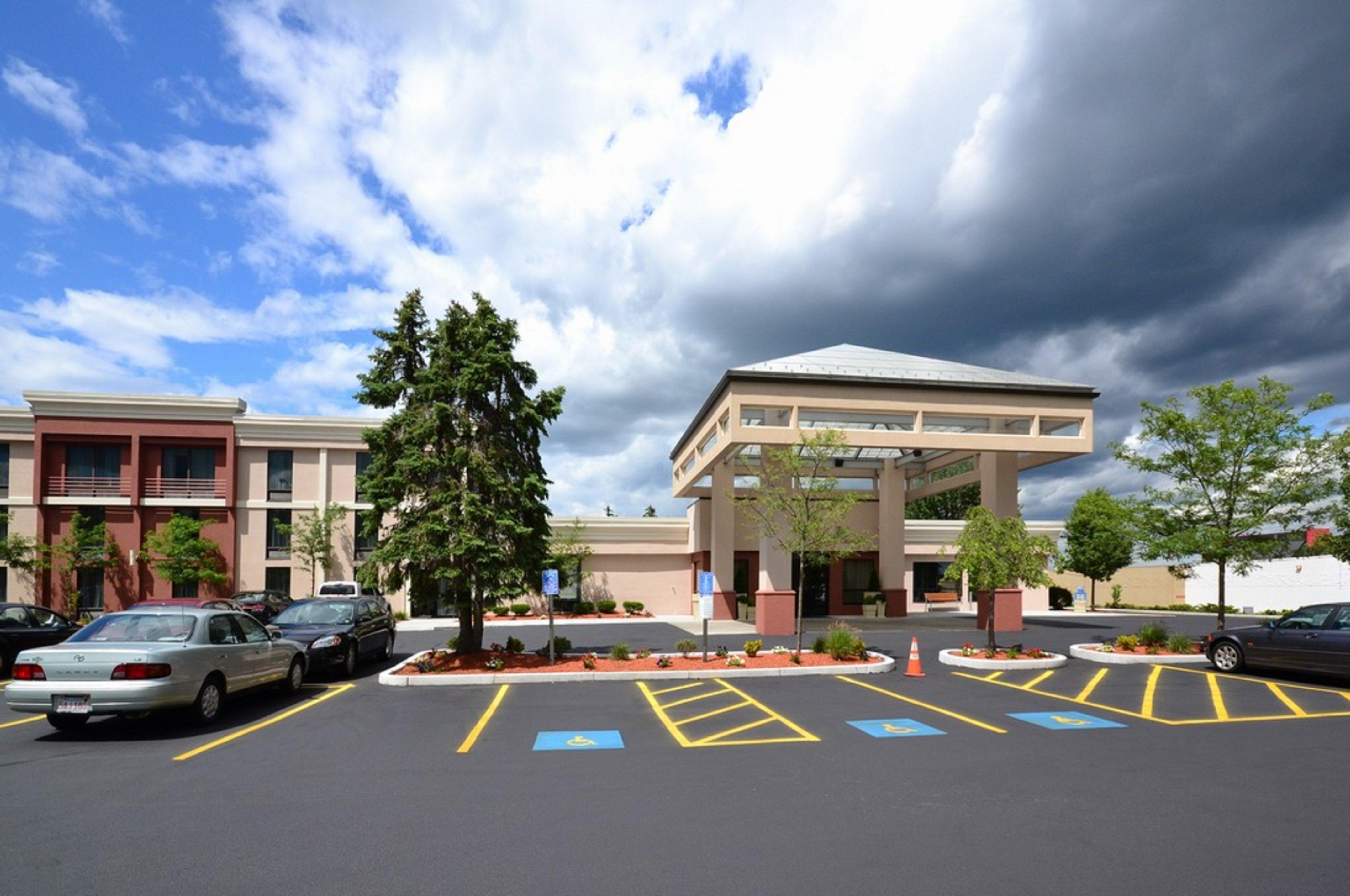 Holiday Inn Express Boston Brockton By Ihg Exterior foto
