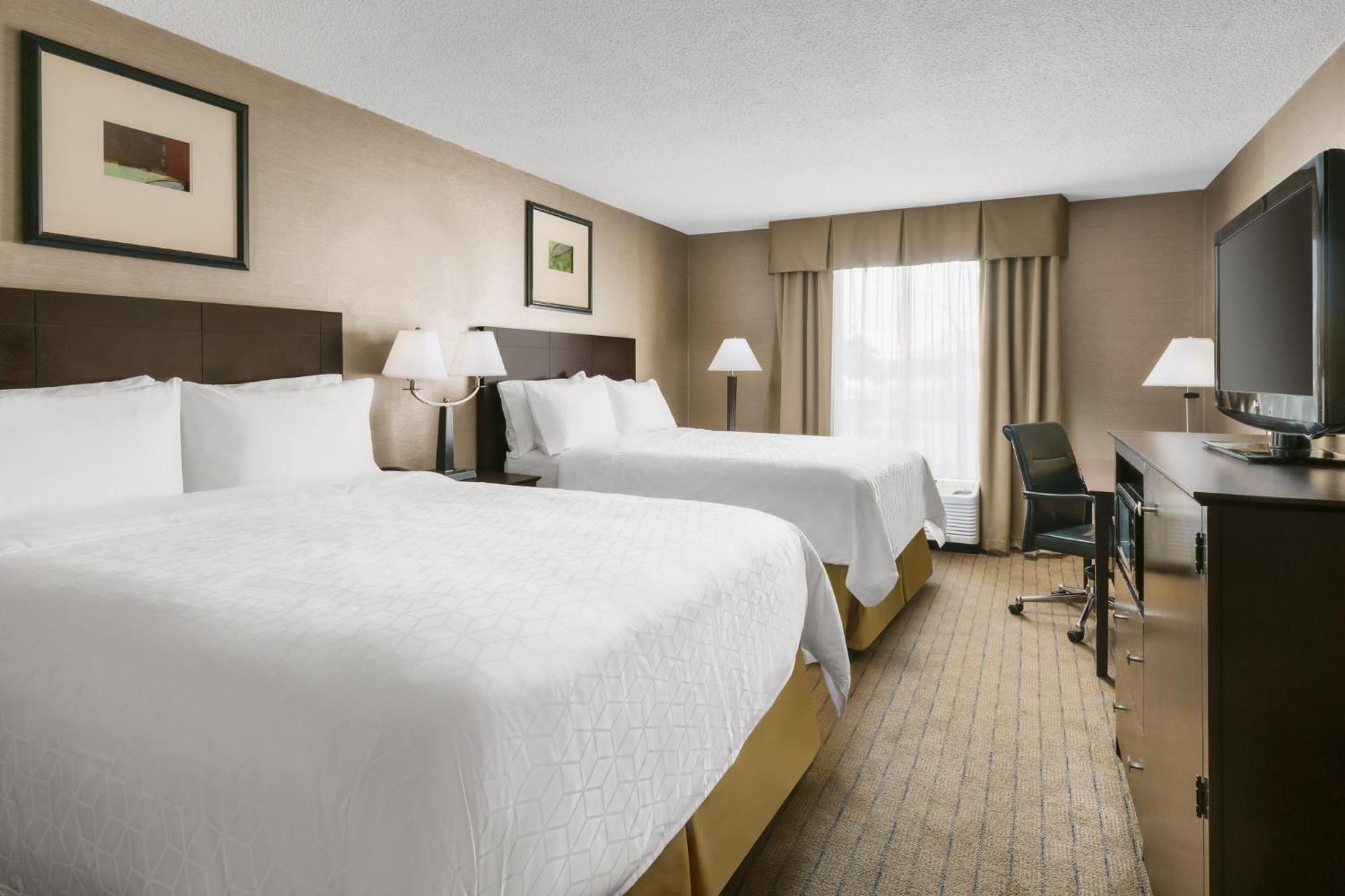 Holiday Inn Express Boston Brockton By Ihg Exterior foto